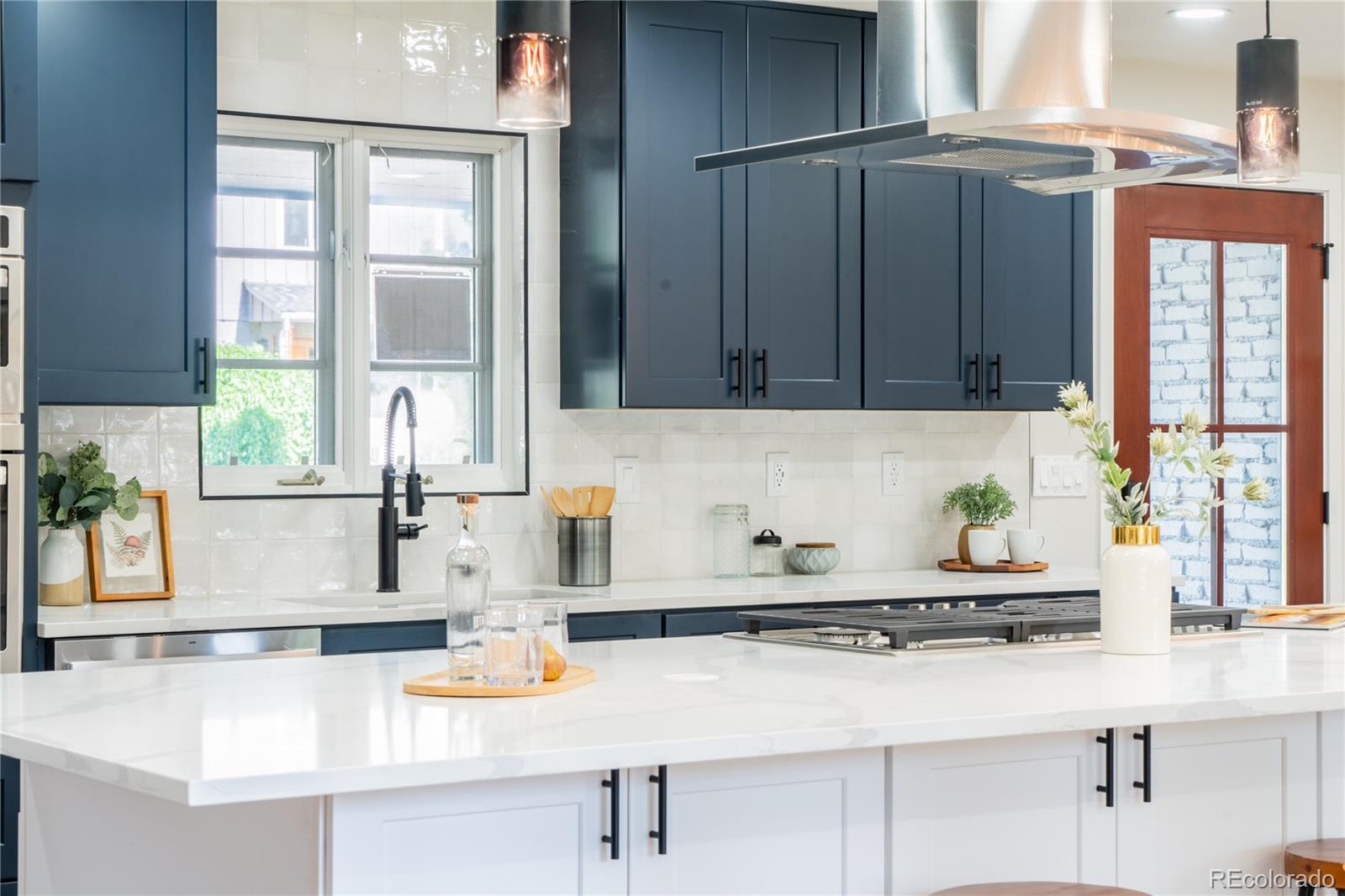 MLS Image #7 for 2745 s saint paul street,denver, Colorado