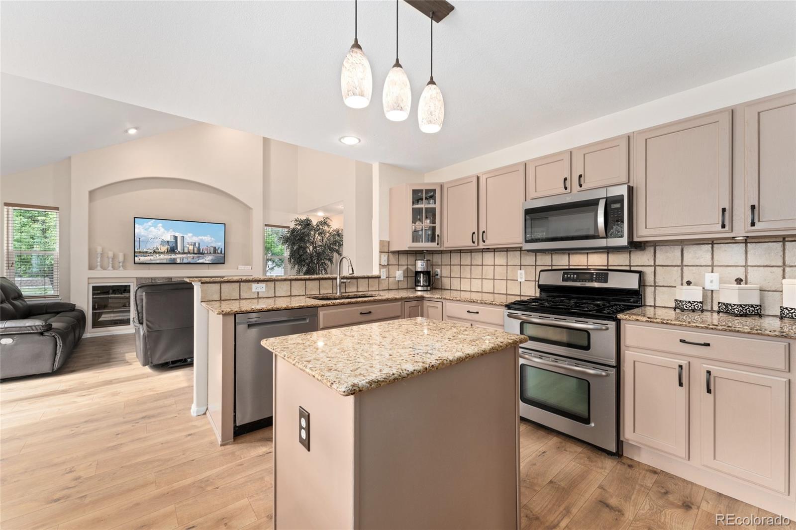 MLS Image #10 for 1825  cooper court,castle rock, Colorado