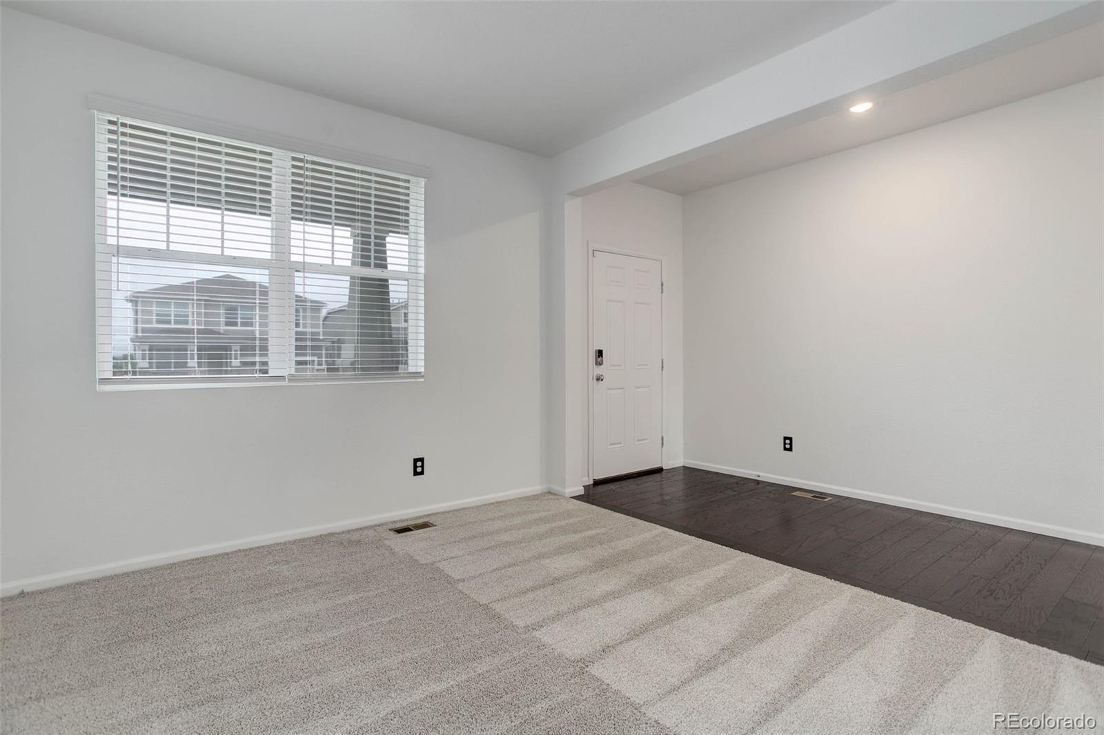 MLS Image #14 for 9250  rifle street,commerce city, Colorado