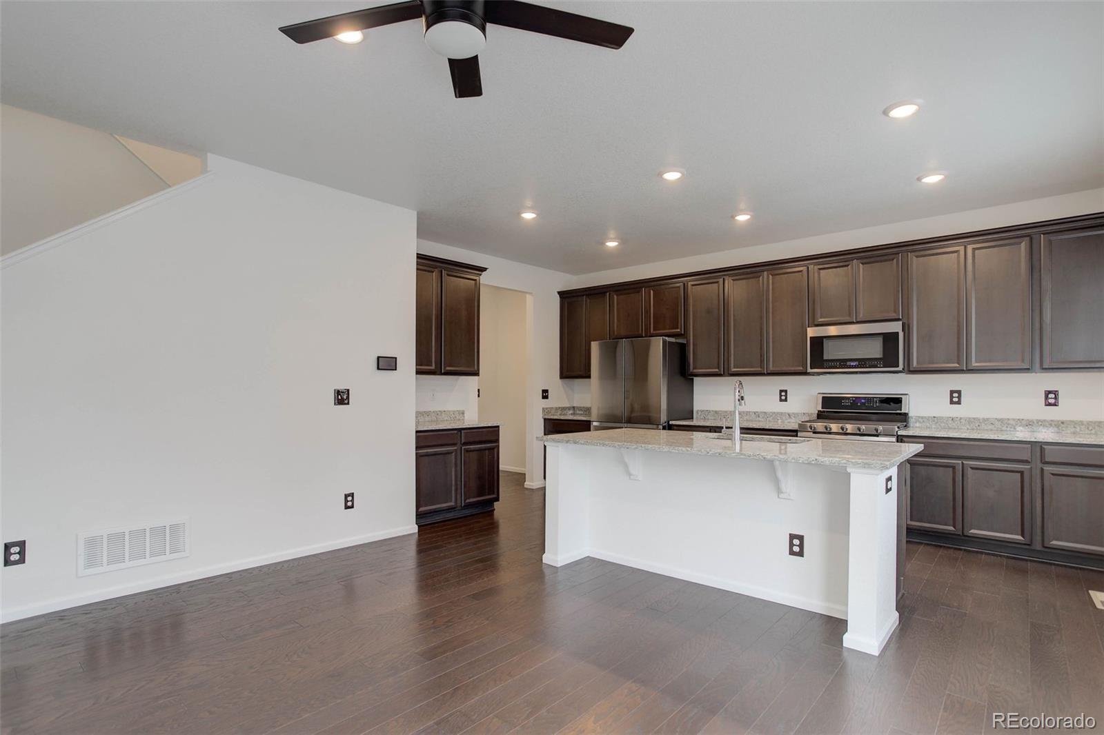 MLS Image #5 for 9250  rifle street,commerce city, Colorado