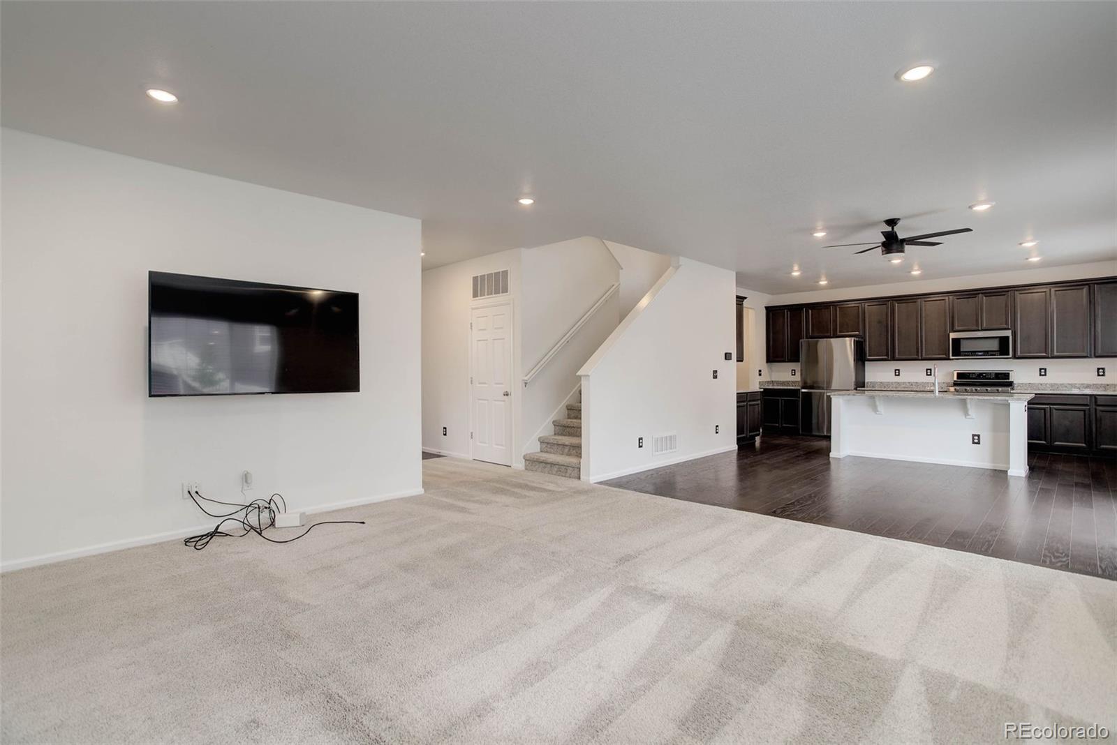 MLS Image #6 for 9250  rifle street,commerce city, Colorado