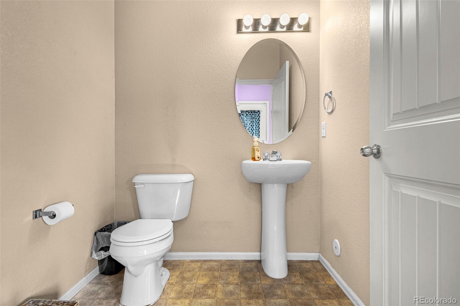 MLS Image #21 for 2114  phillips alley,colorado springs, Colorado