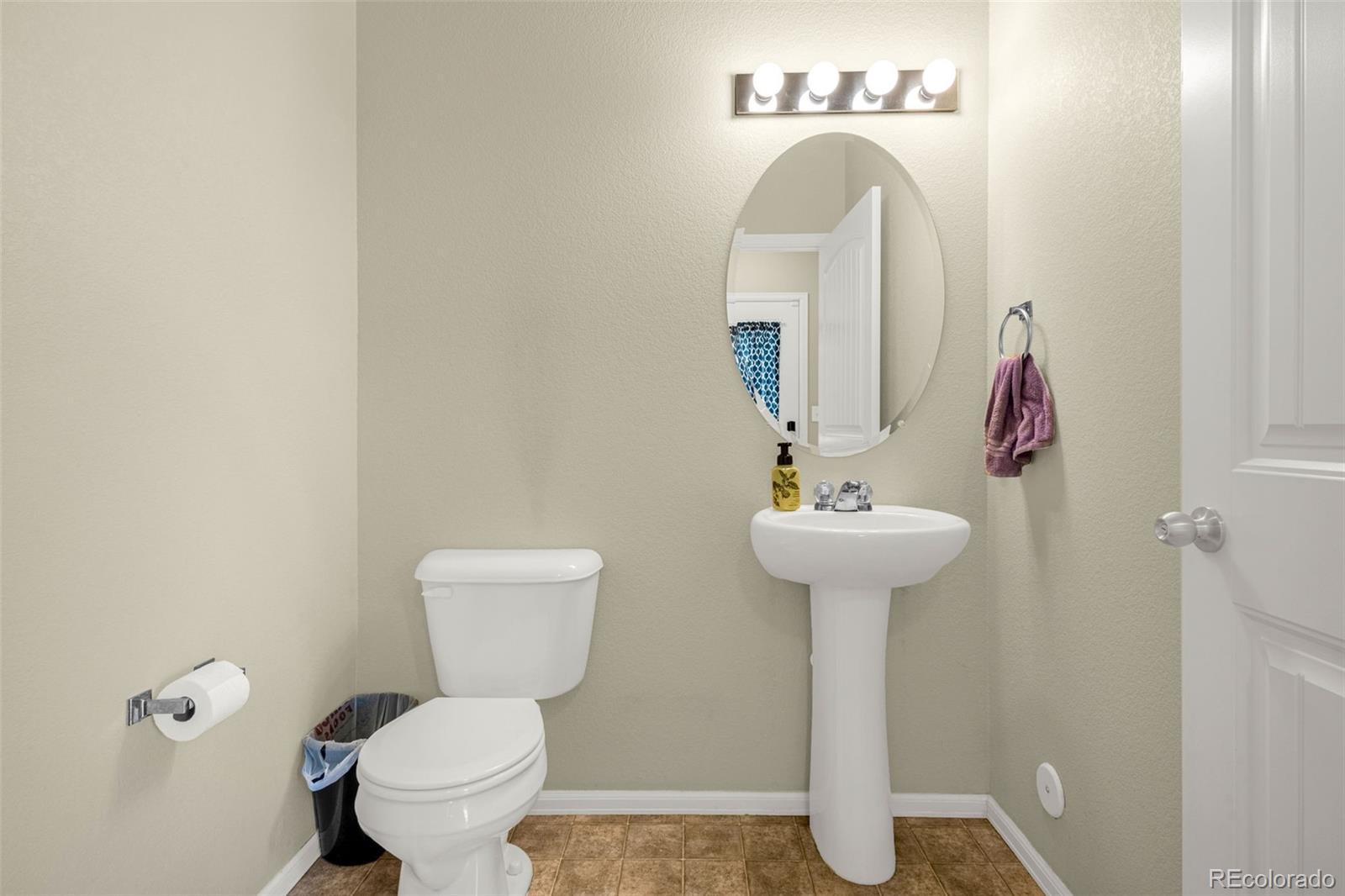 MLS Image #3 for 2114  phillips alley,colorado springs, Colorado