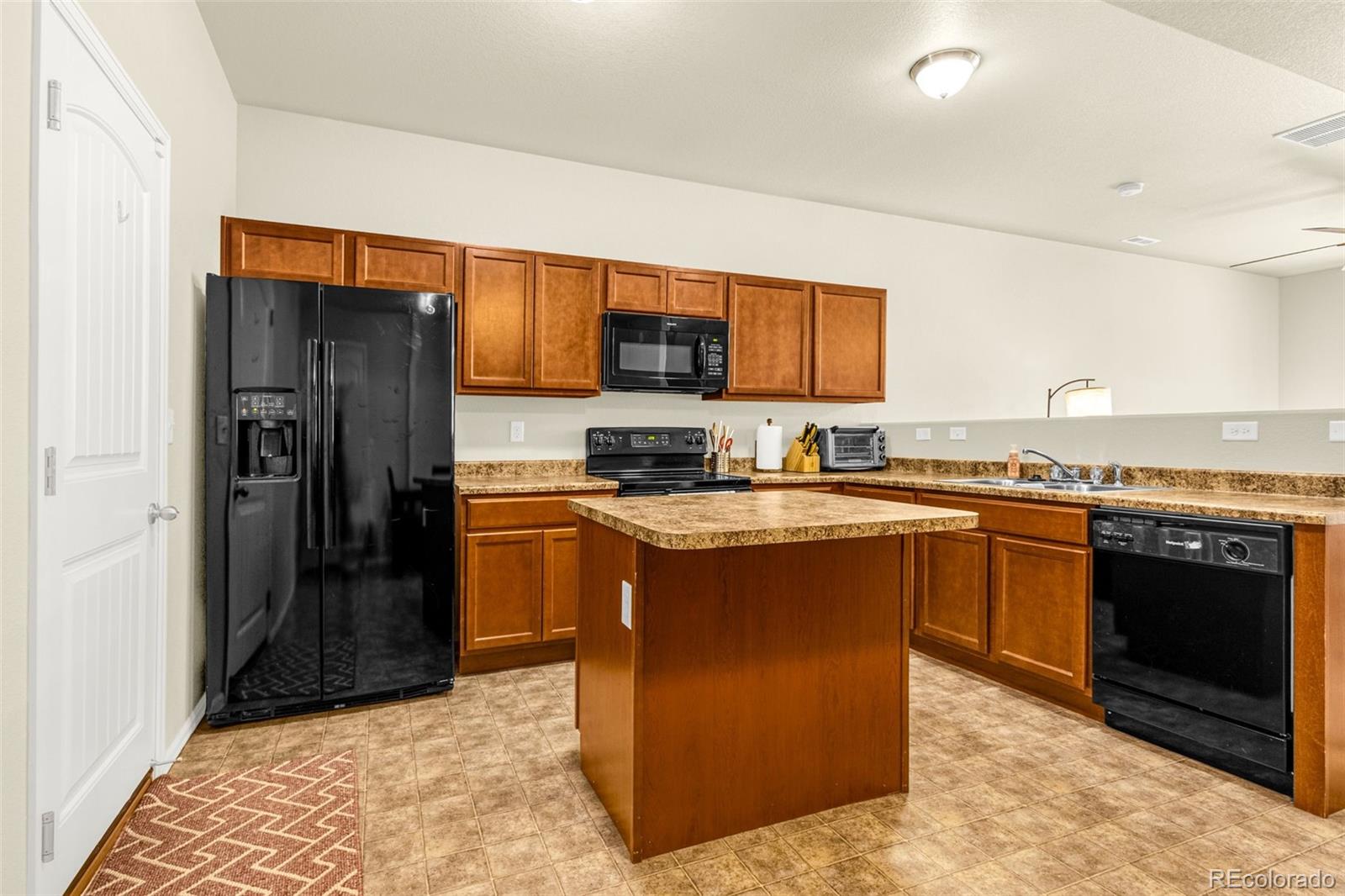 MLS Image #6 for 2114  phillips alley,colorado springs, Colorado