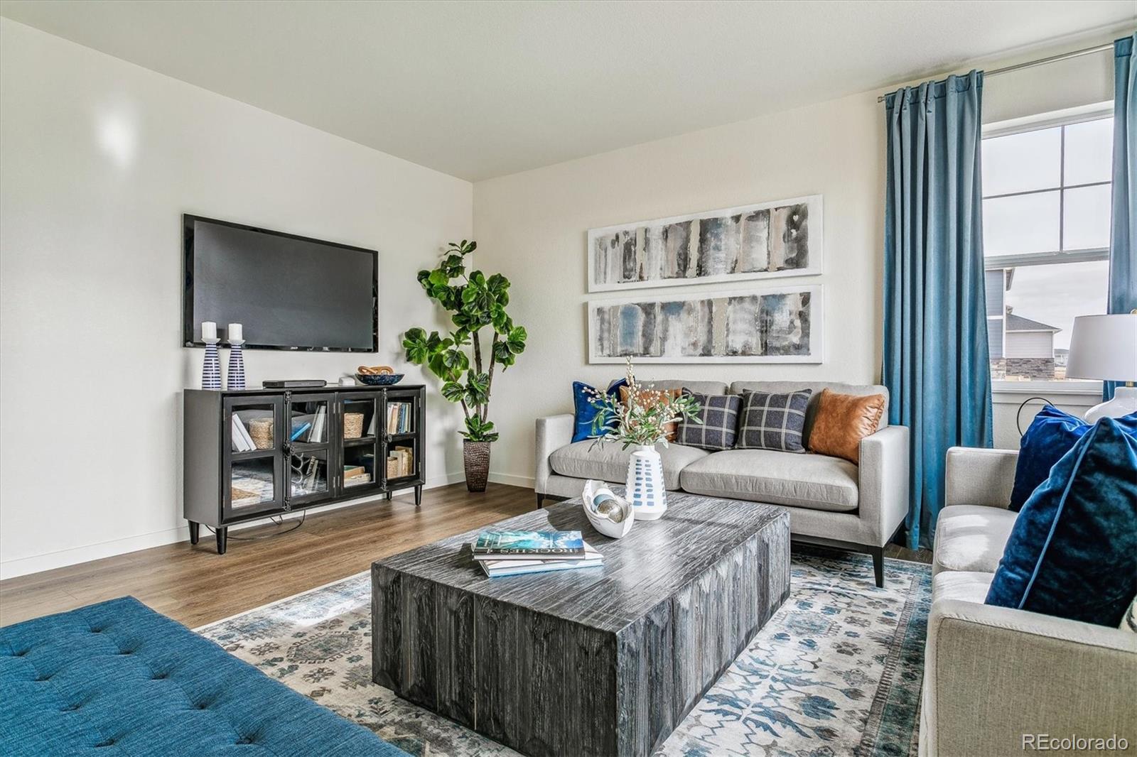 MLS Image #10 for 27756 e byers place,aurora, Colorado