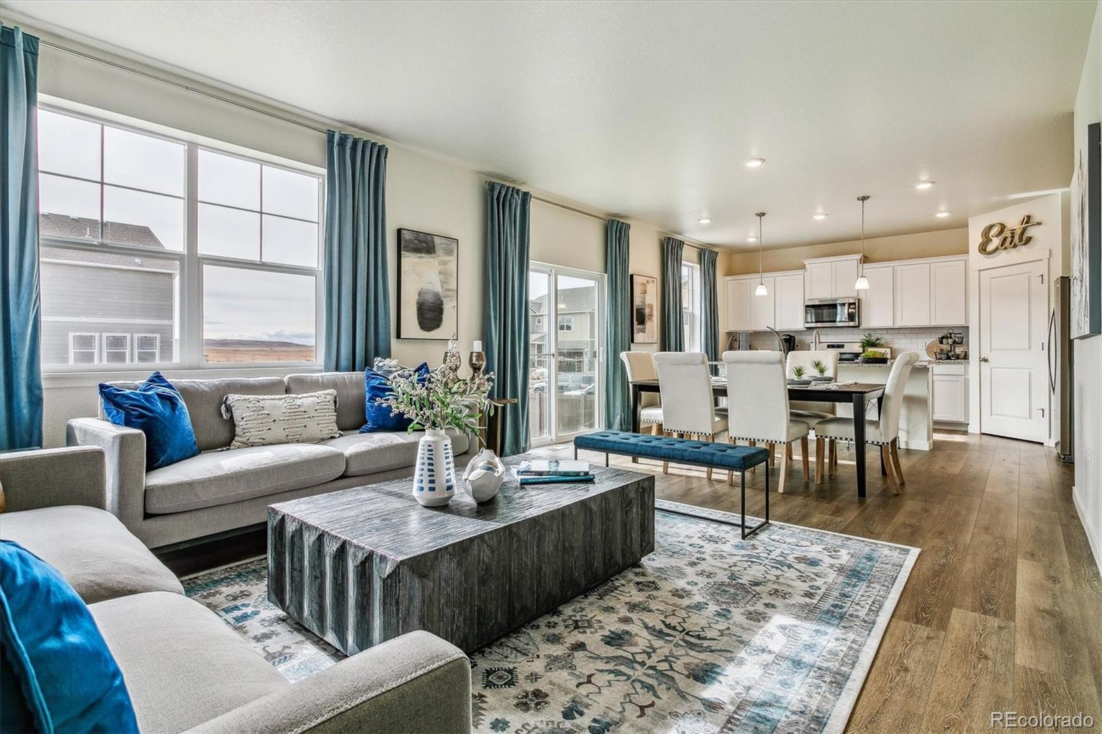 MLS Image #11 for 27756 e byers place,aurora, Colorado