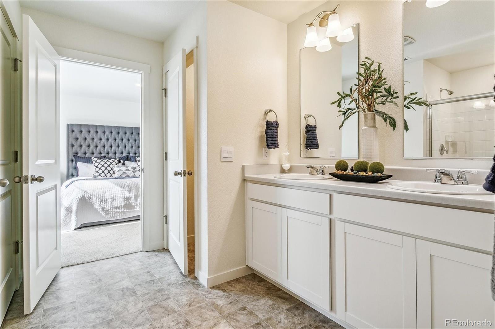 MLS Image #21 for 27756 e byers place,aurora, Colorado