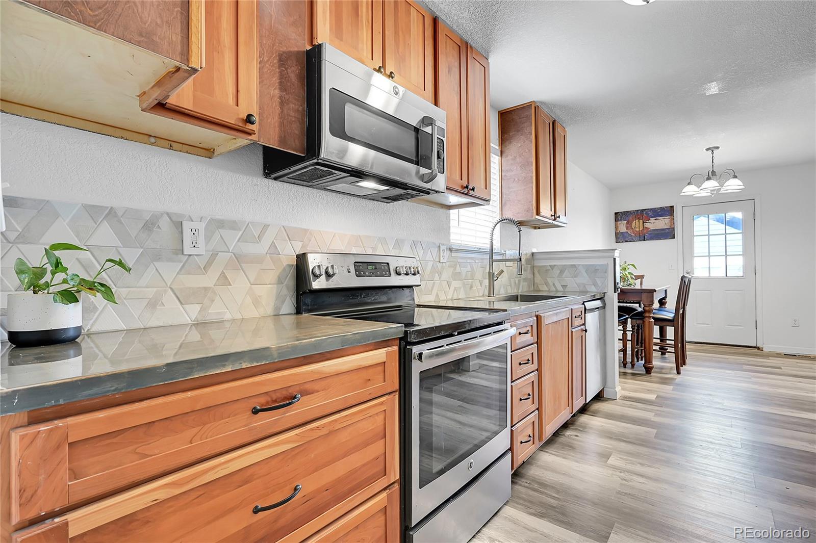 MLS Image #10 for 2791  quarterland street,strasburg, Colorado