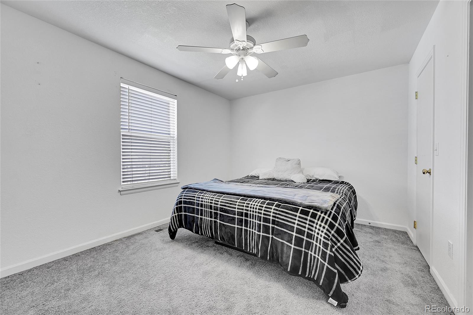 MLS Image #17 for 2791  quarterland street,strasburg, Colorado
