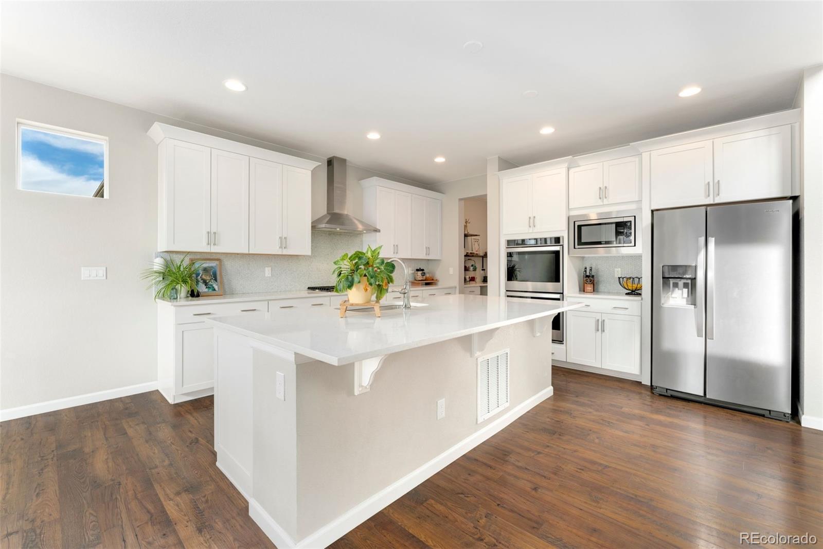 MLS Image #5 for 732  lilac court,brighton, Colorado
