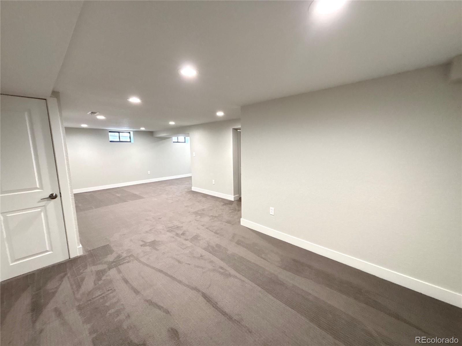 MLS Image #12 for 2895  poplar street,denver, Colorado