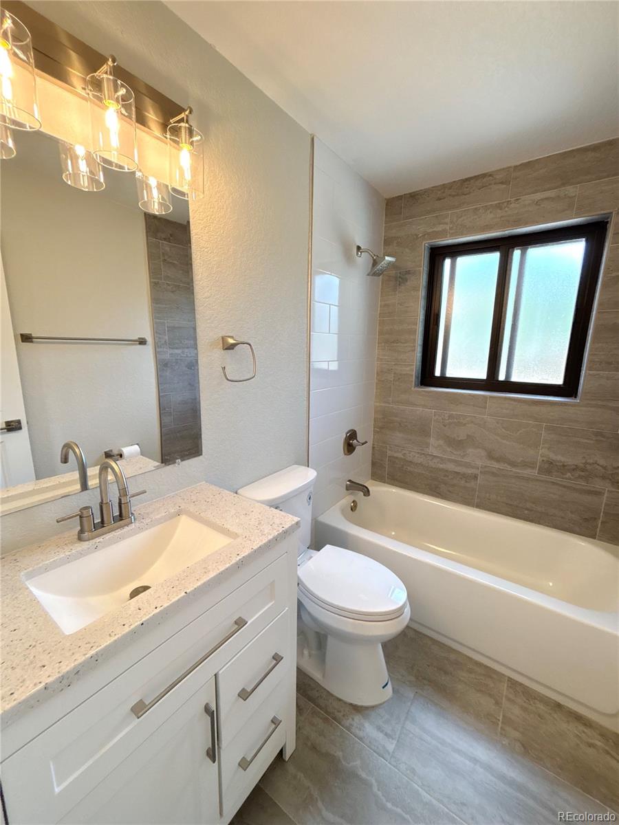 MLS Image #9 for 2895  poplar street,denver, Colorado