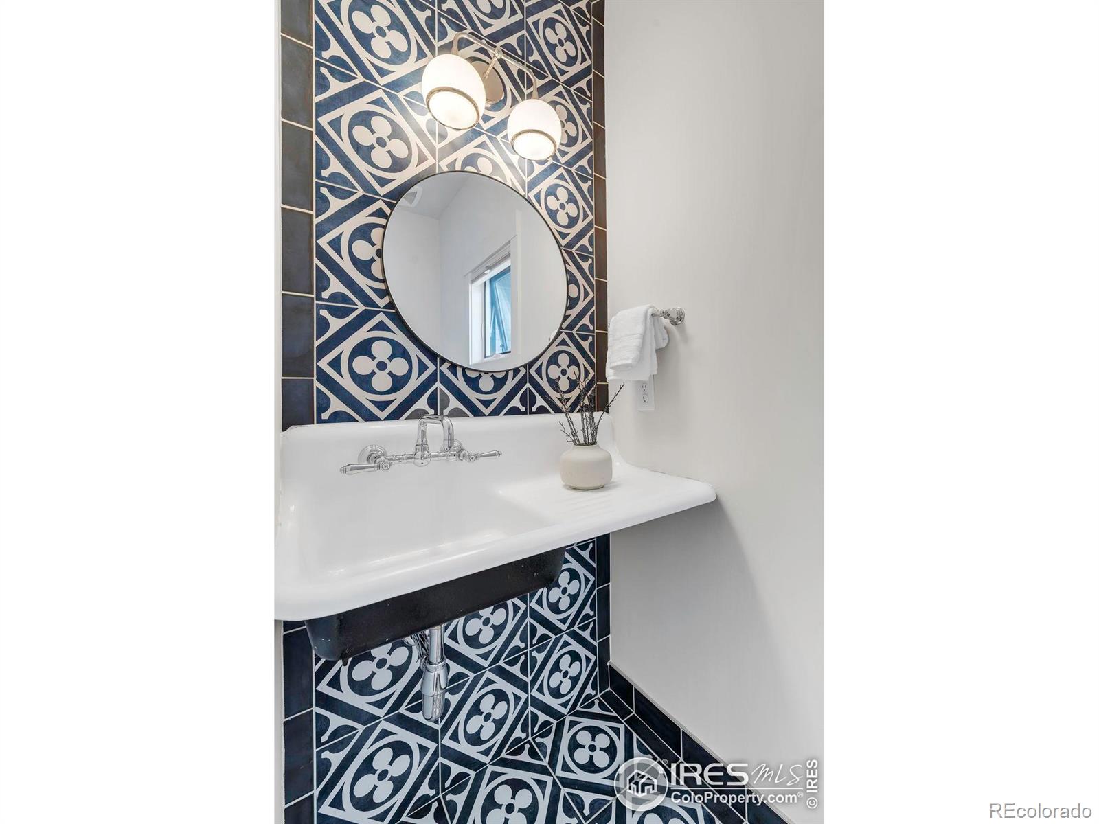MLS Image #14 for 908  rex street,louisville, Colorado