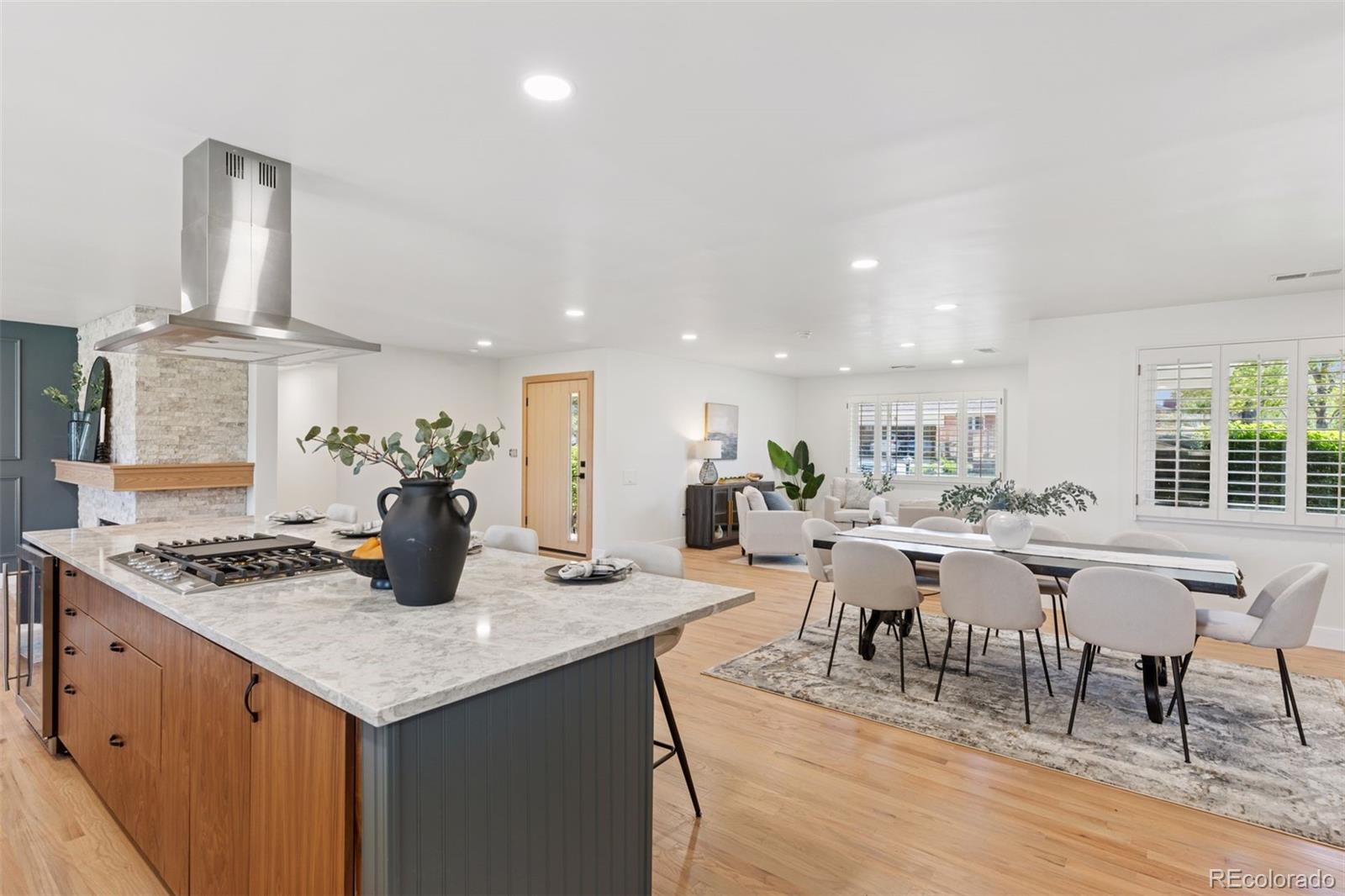MLS Image #13 for 3775 s forest way,denver, Colorado