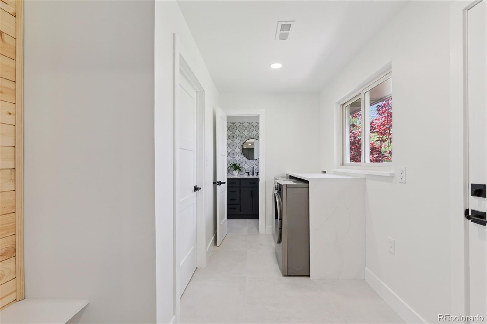 MLS Image #18 for 3775 s forest way,denver, Colorado