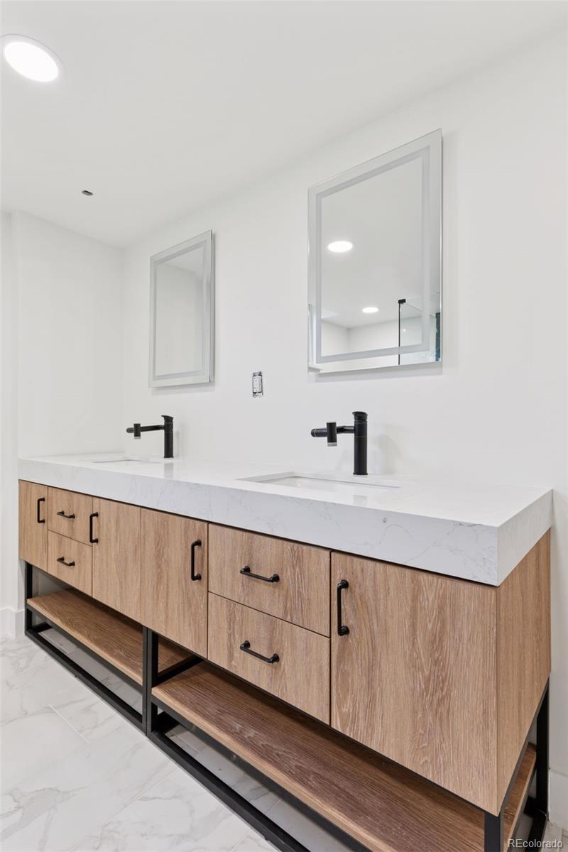 MLS Image #38 for 3775 s forest way,denver, Colorado