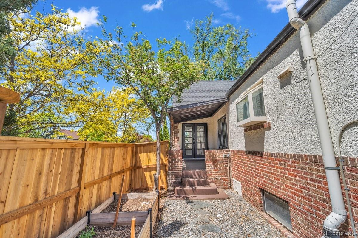 MLS Image #19 for 1300  cherry street,denver, Colorado
