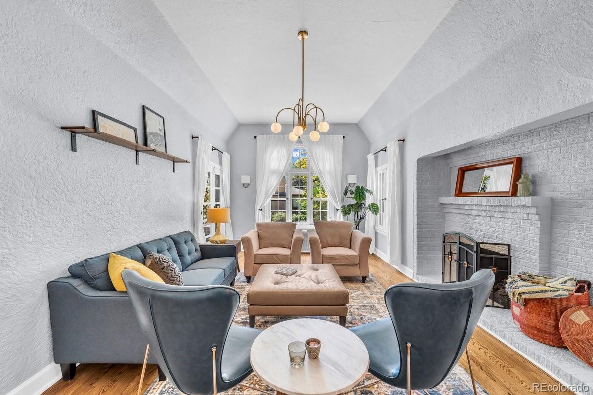 MLS Image #2 for 1300  cherry street,denver, Colorado