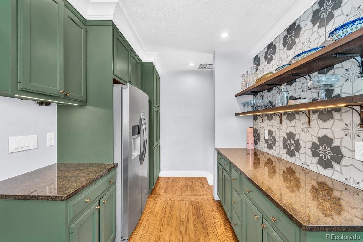 MLS Image #8 for 1300  cherry street,denver, Colorado