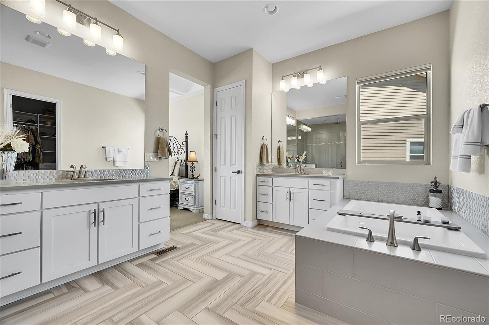 MLS Image #23 for 8661 s de gaulle court,aurora, Colorado
