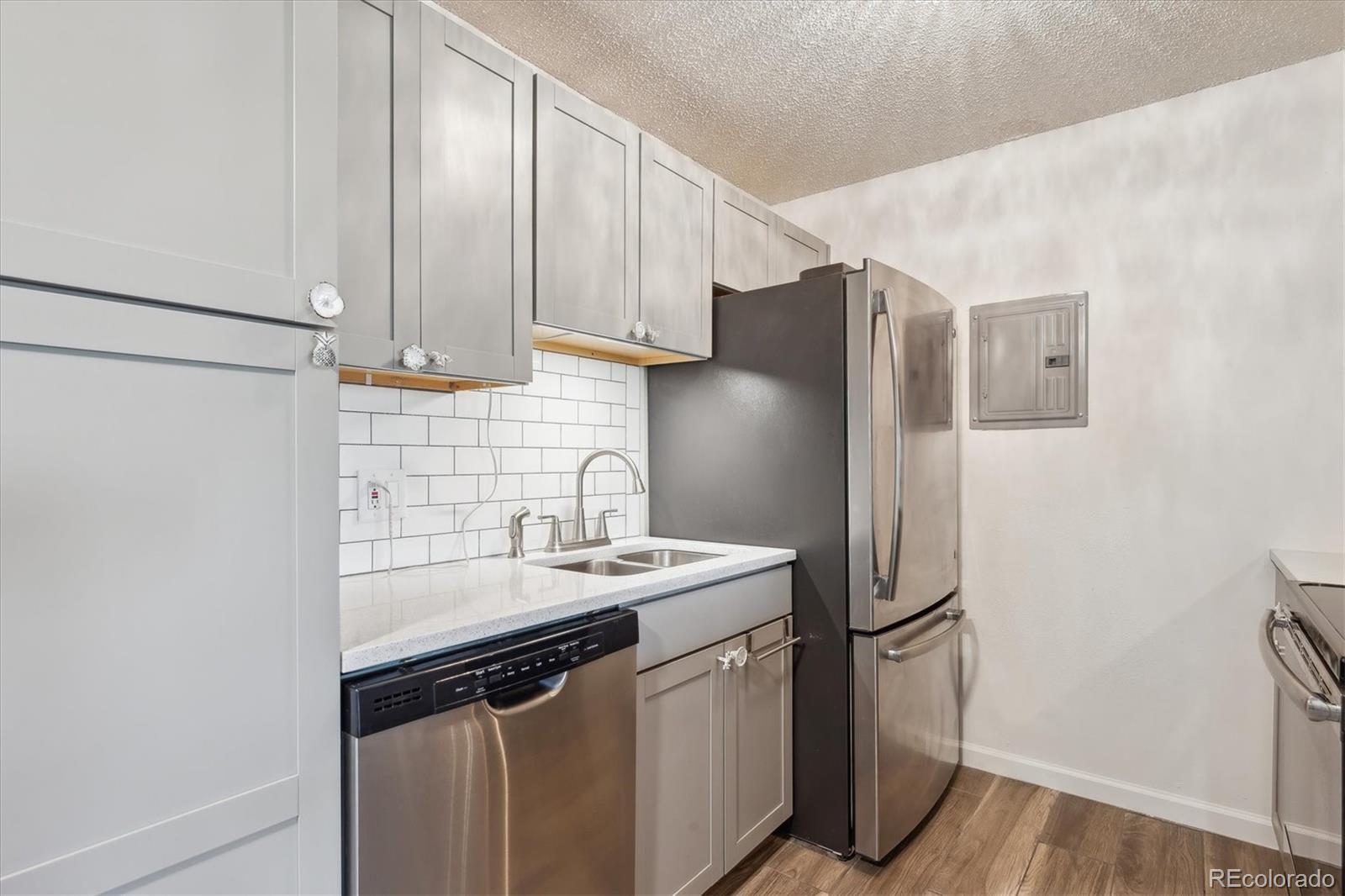 MLS Image #11 for 10150 e virginia avenue,denver, Colorado