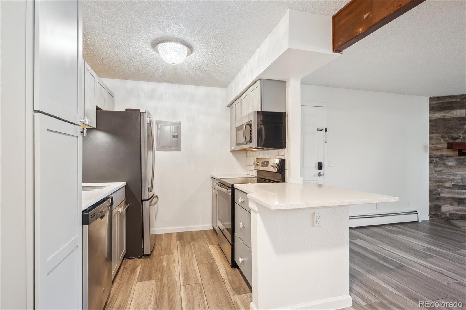 MLS Image #8 for 10150 e virginia avenue,denver, Colorado