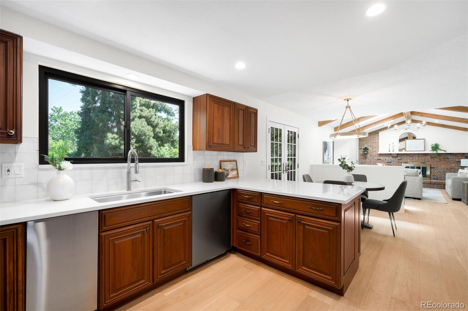 MLS Image #14 for 7308 s steele circle,centennial, Colorado