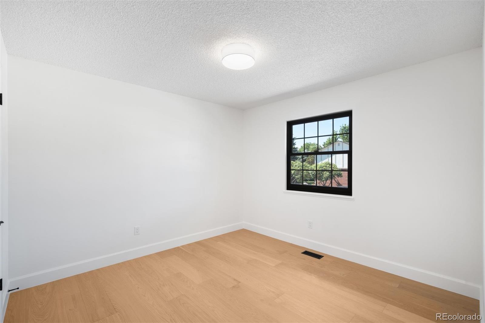 MLS Image #39 for 7308 s steele circle,centennial, Colorado