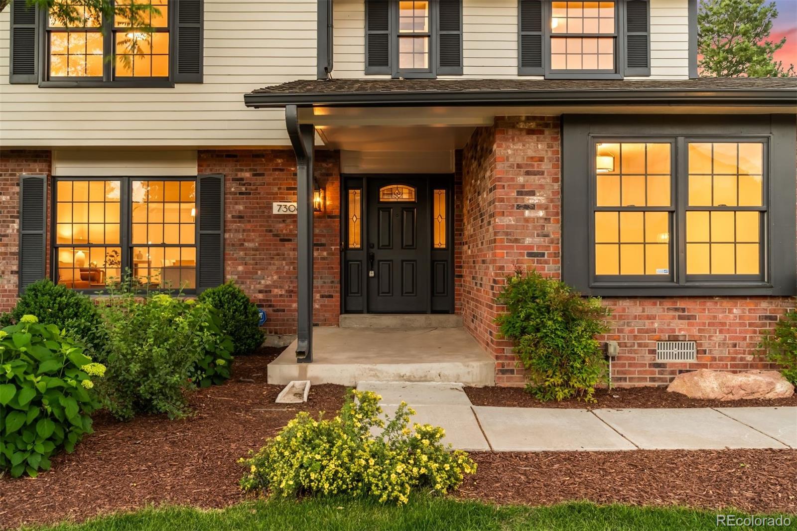 MLS Image #4 for 7308 s steele circle,centennial, Colorado