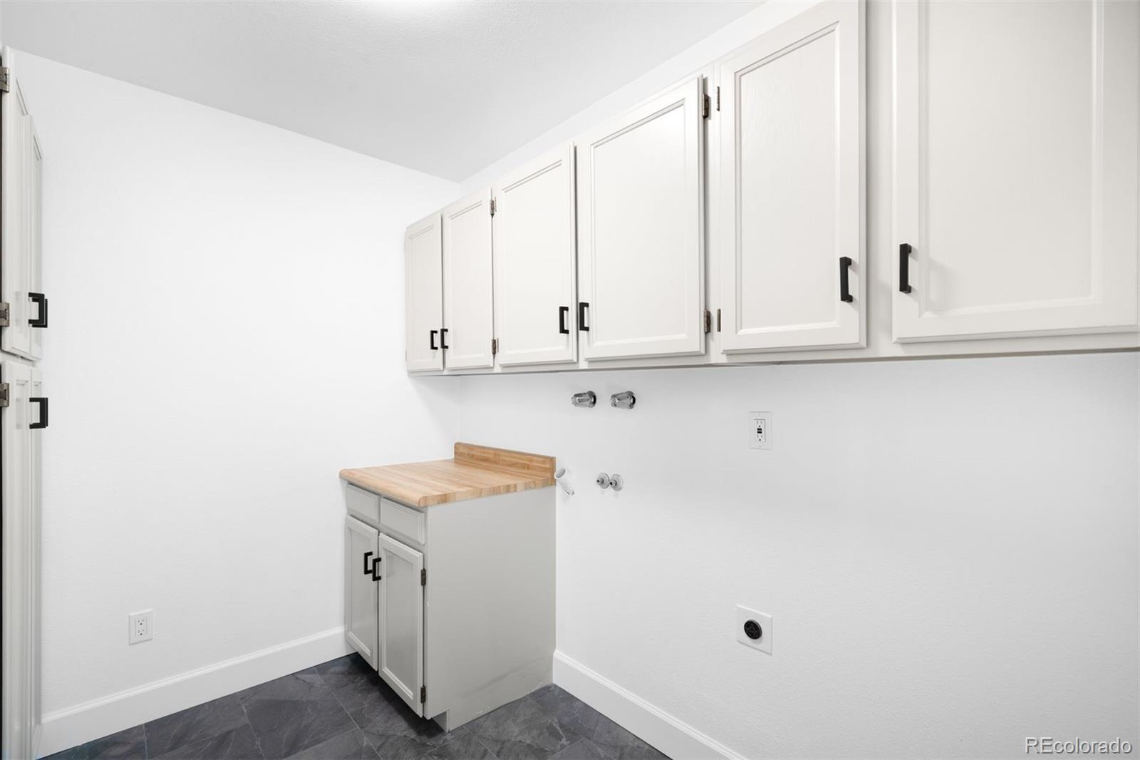 MLS Image #40 for 7308 s steele circle,centennial, Colorado