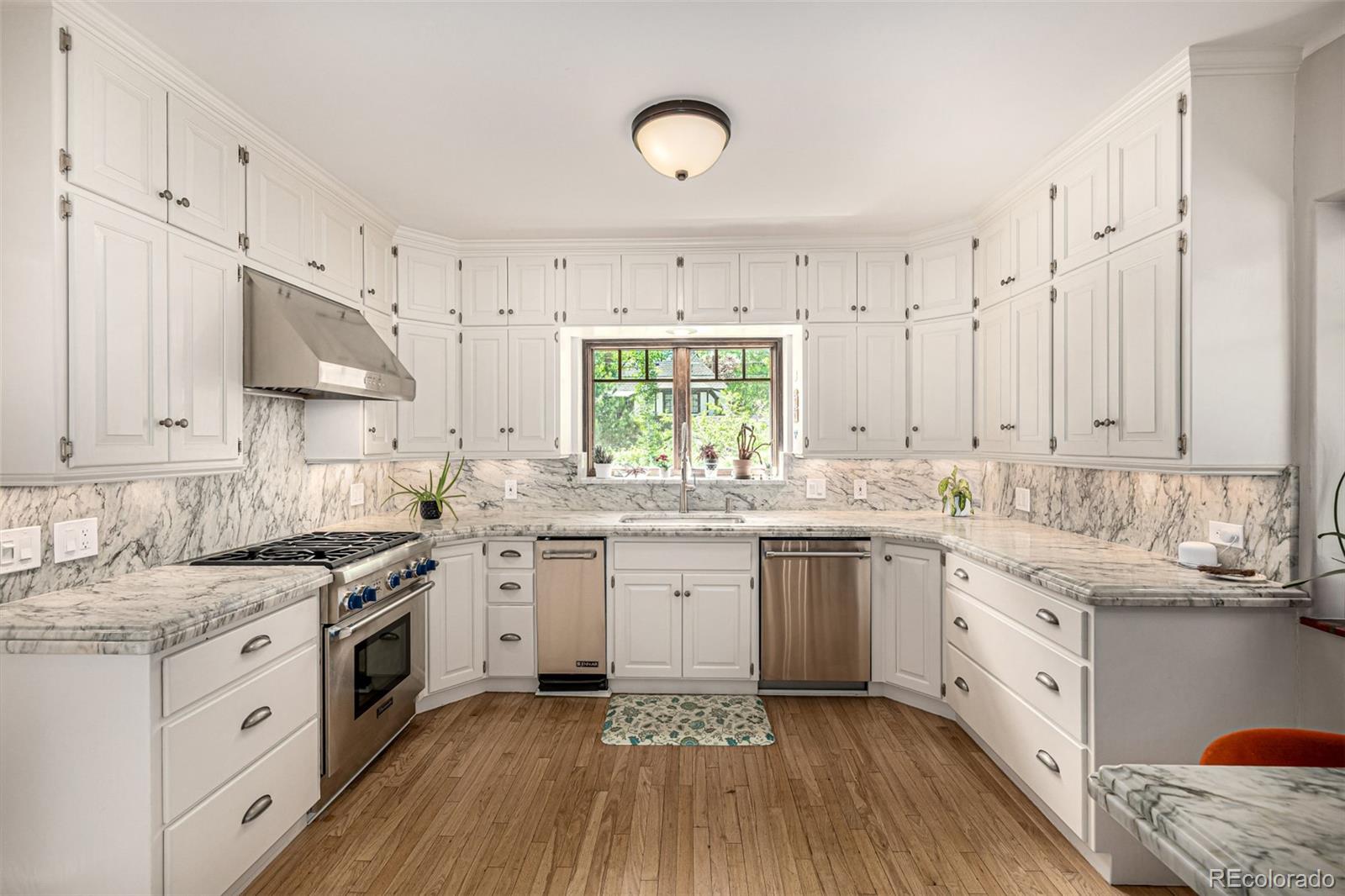 MLS Image #9 for 1795 n monaco st parkway,denver, Colorado