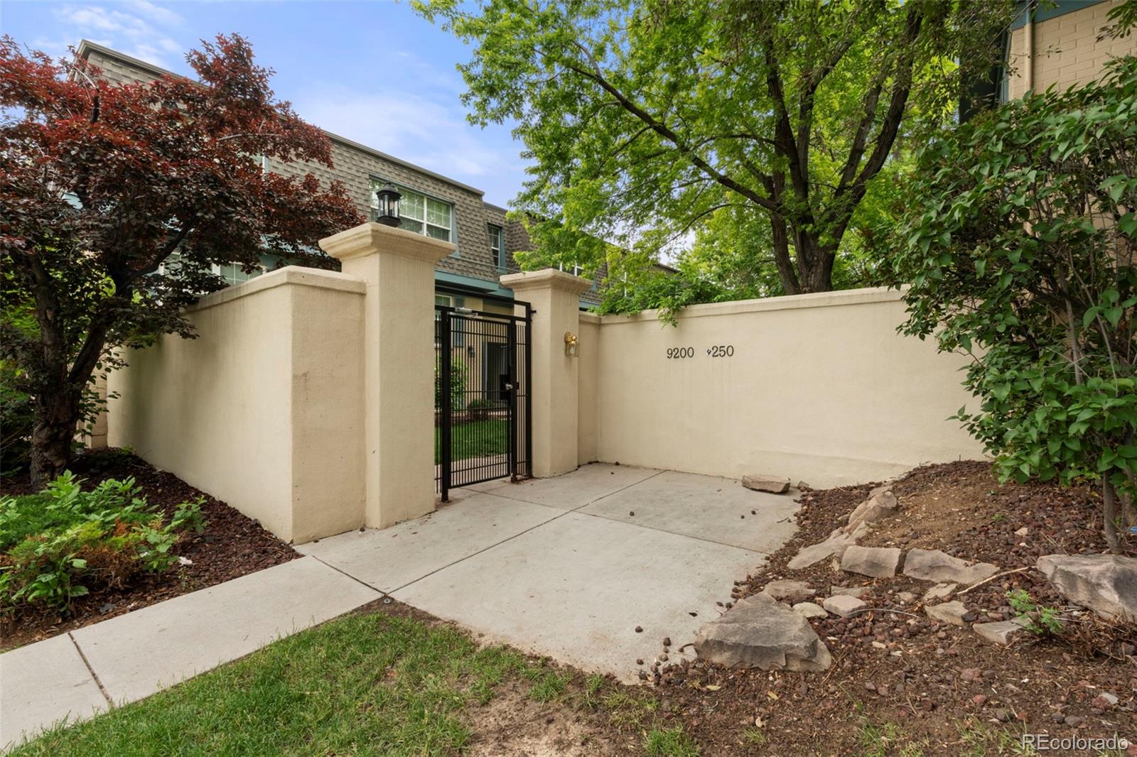 MLS Image #6 for 9240 e girard avenue,denver, Colorado