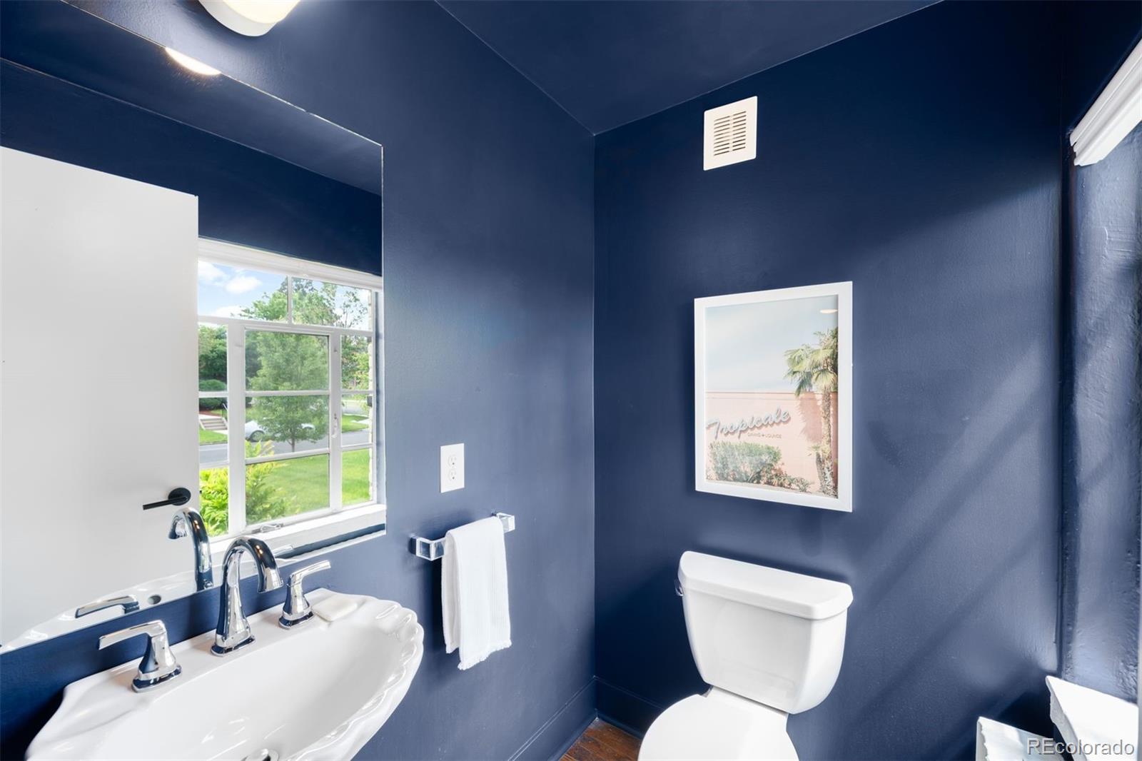 MLS Image #23 for 2383  jasmine street,denver, Colorado