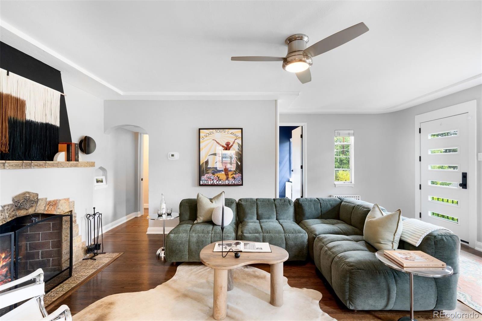MLS Image #5 for 2383  jasmine street,denver, Colorado