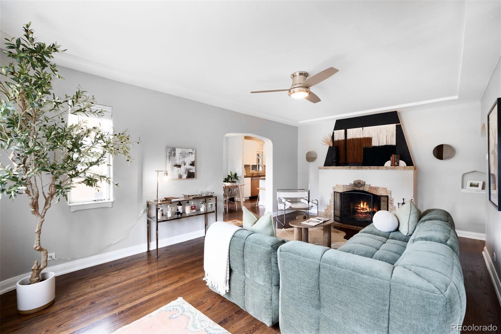 MLS Image #6 for 2383  jasmine street,denver, Colorado