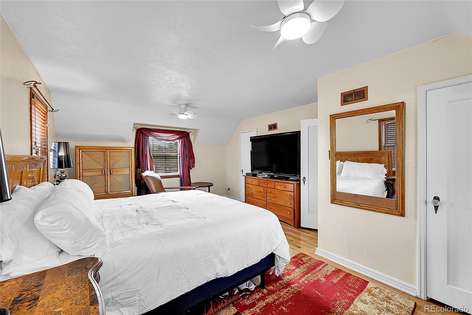 MLS Image #22 for 3070  colorado boulevard,denver, Colorado