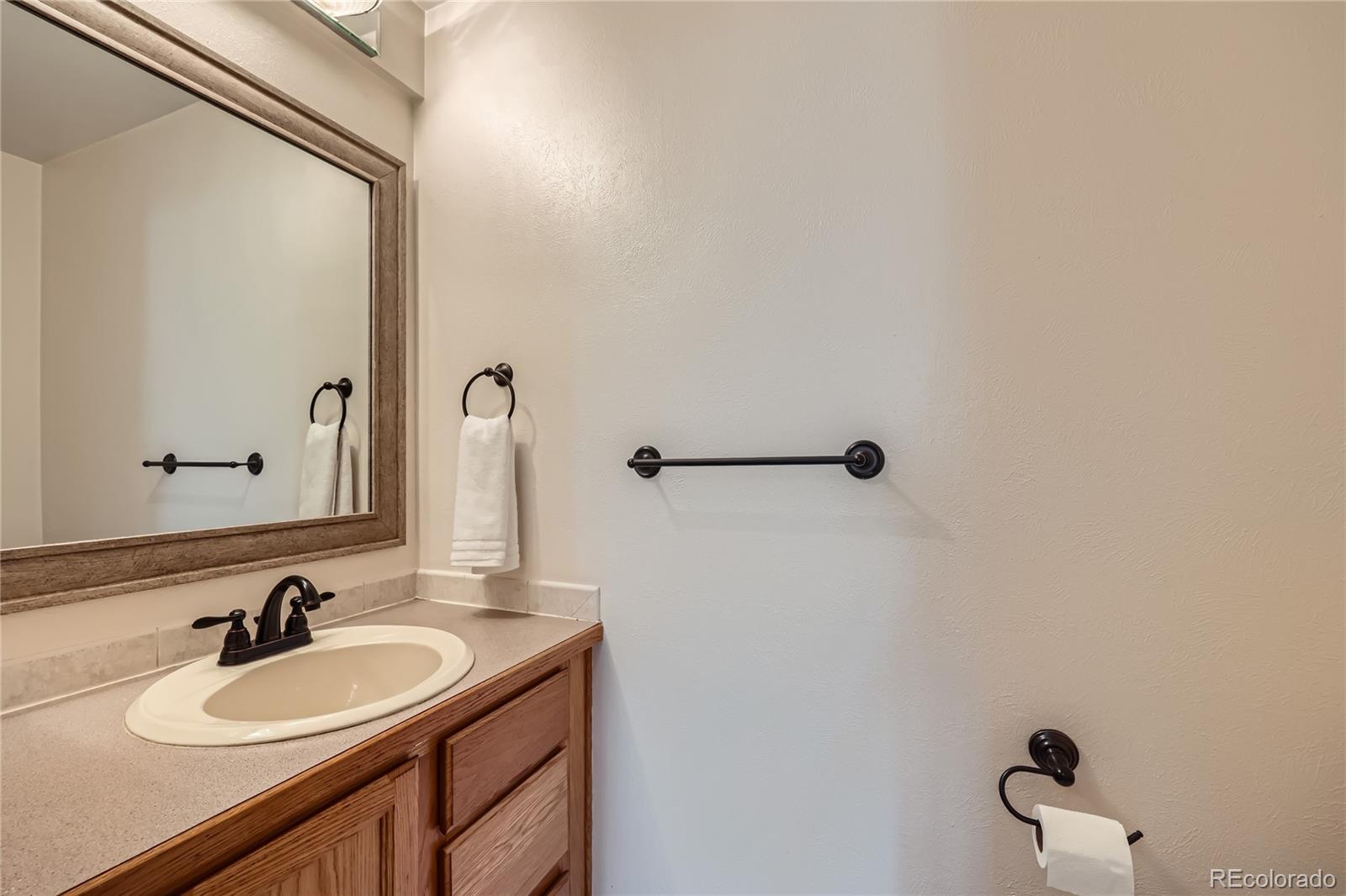 MLS Image #14 for 2023 s rifle street,aurora, Colorado