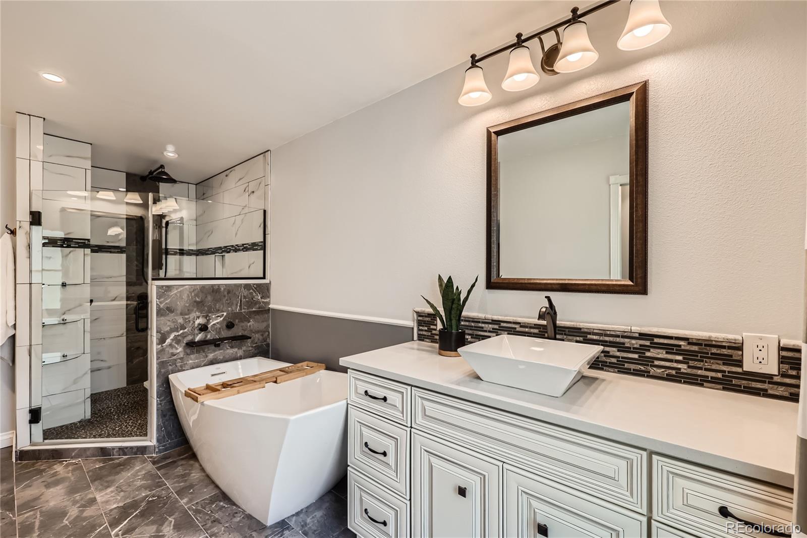 MLS Image #19 for 2023 s rifle street,aurora, Colorado