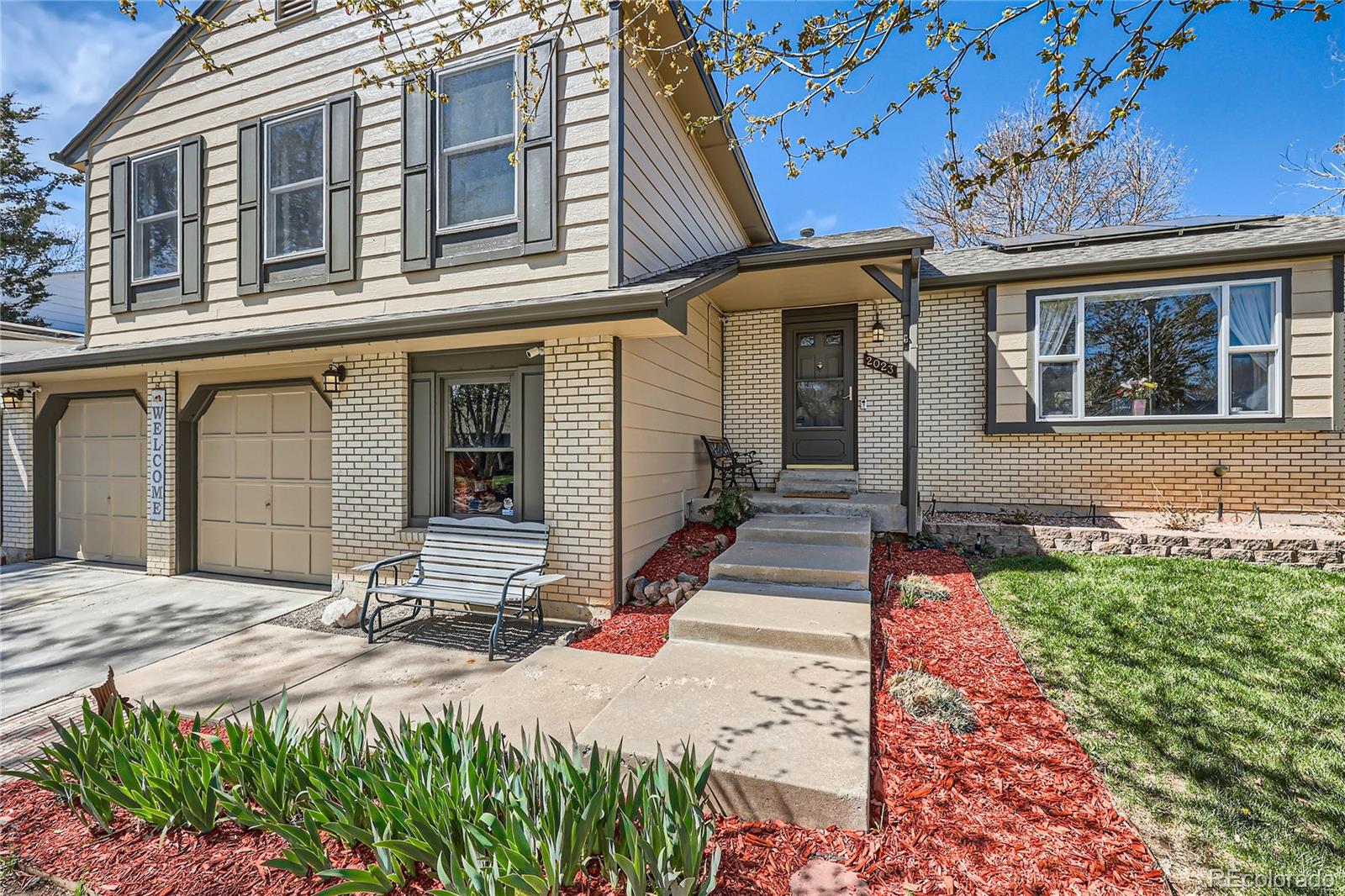 MLS Image #2 for 2023 s rifle street,aurora, Colorado