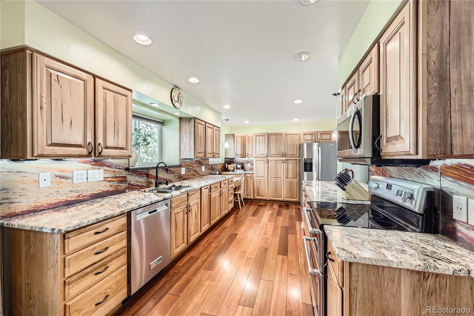 MLS Image #8 for 2023 s rifle street,aurora, Colorado