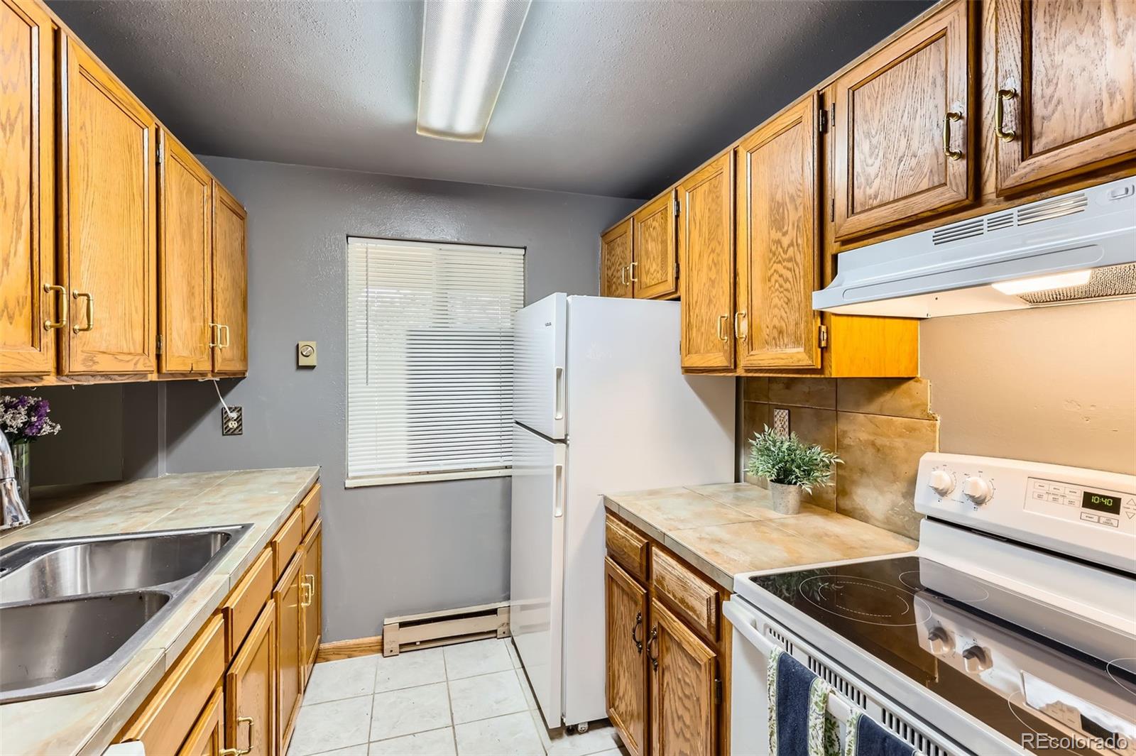 MLS Image #4 for 4070 s atchison way,aurora, Colorado