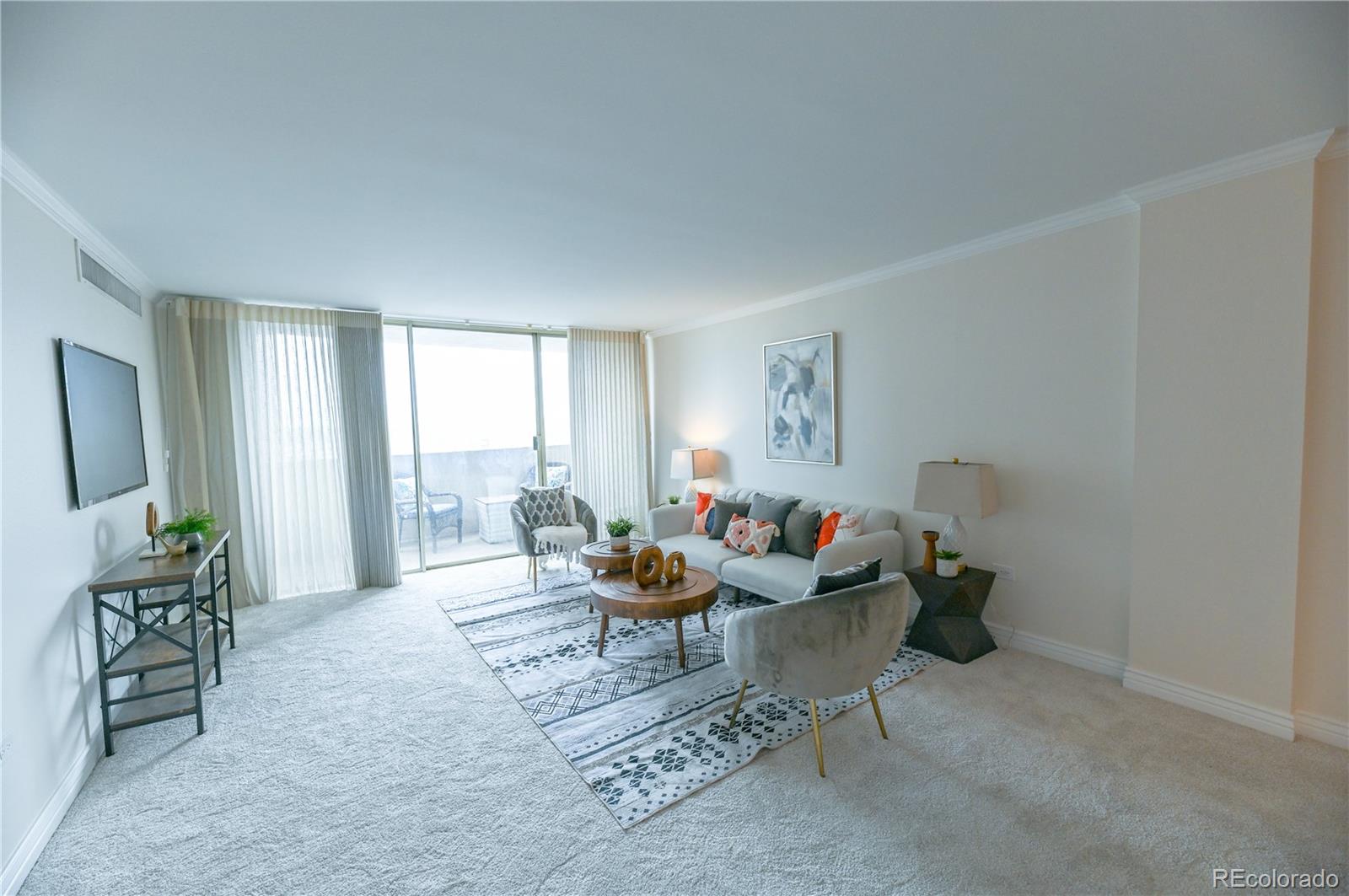 MLS Image #5 for 1020  15th street,denver, Colorado