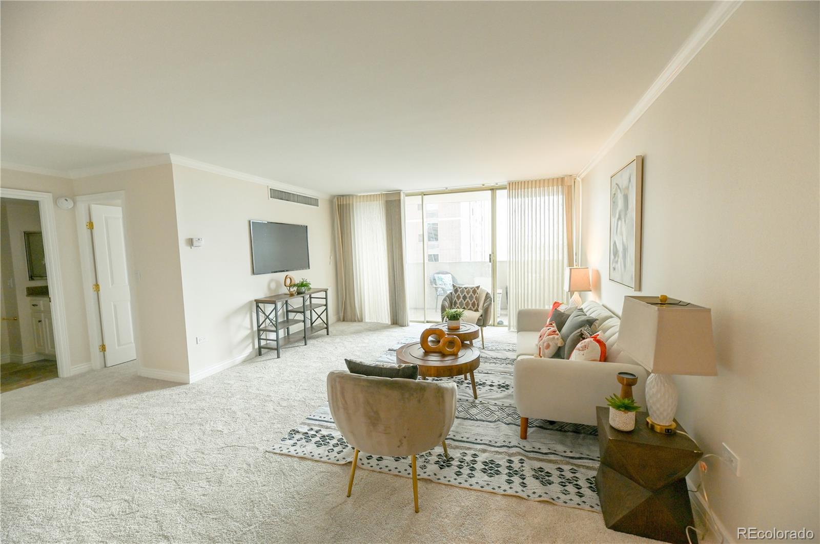 MLS Image #6 for 1020  15th street,denver, Colorado