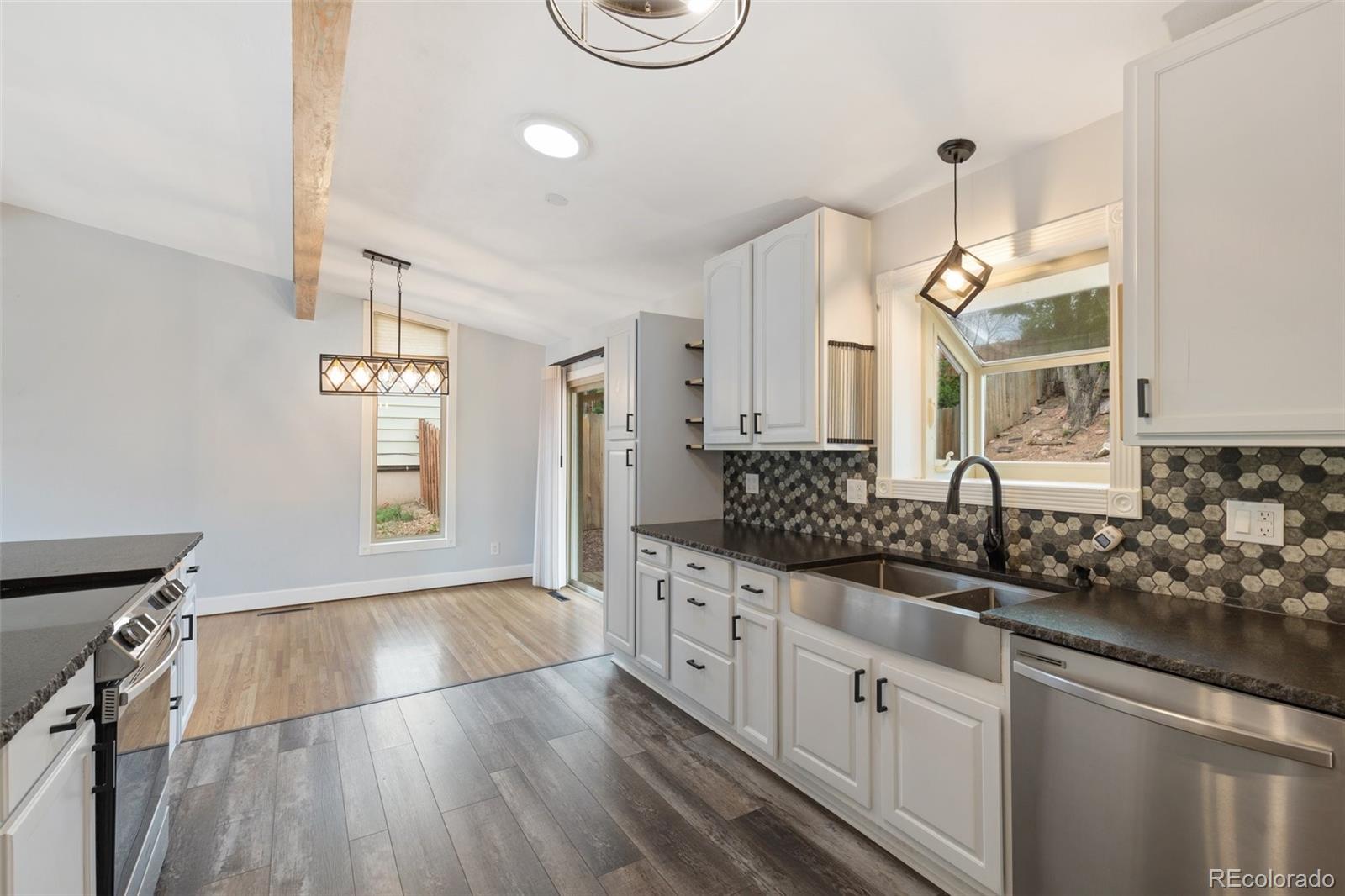 MLS Image #22 for 813  panorama drive,colorado springs, Colorado