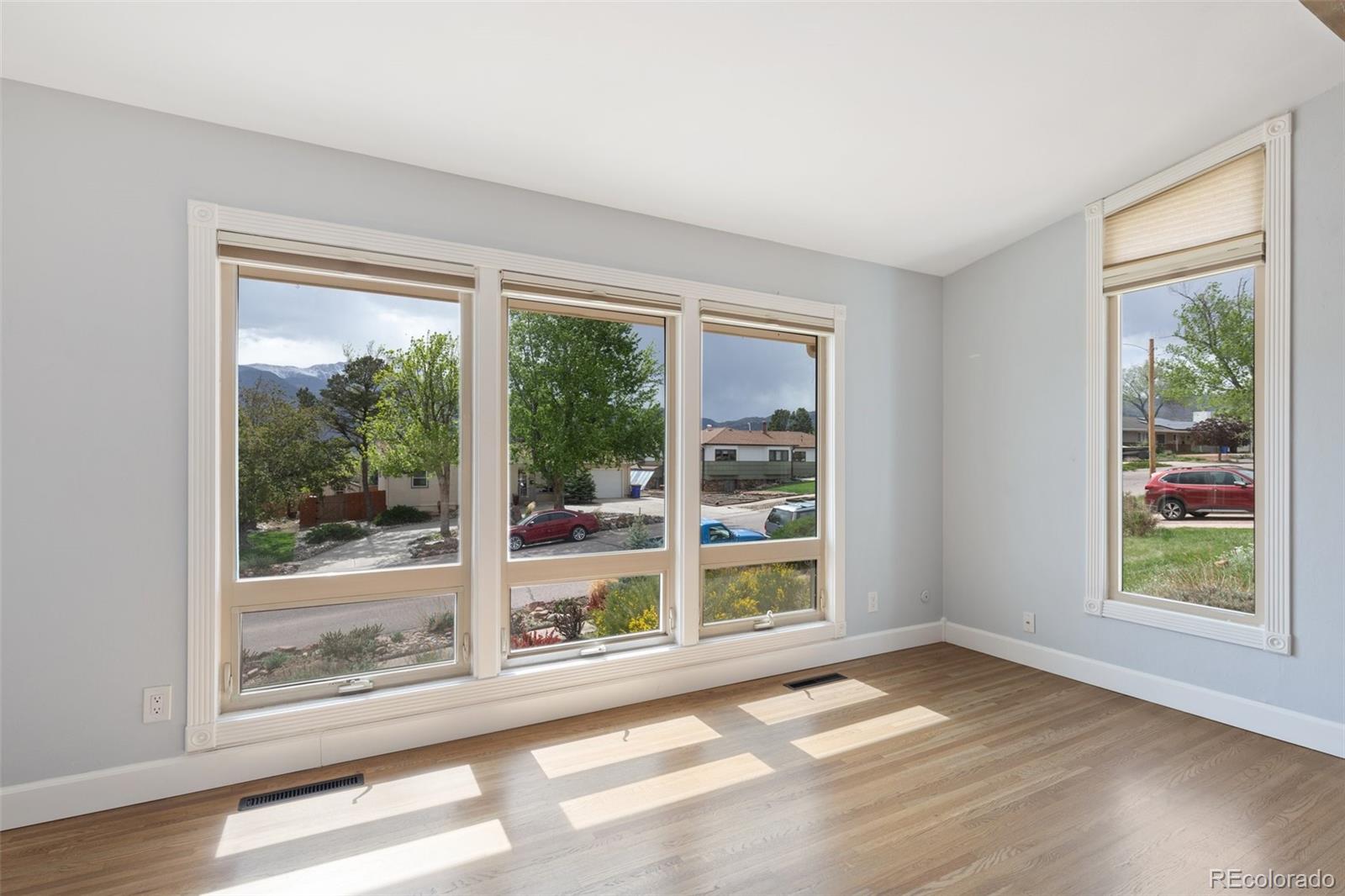 MLS Image #25 for 813  panorama drive,colorado springs, Colorado