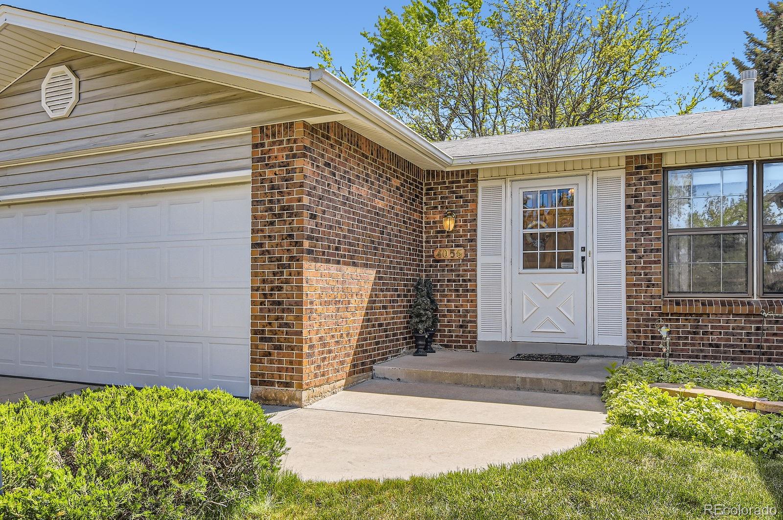 MLS Image #2 for 4056 e orchard road,centennial, Colorado