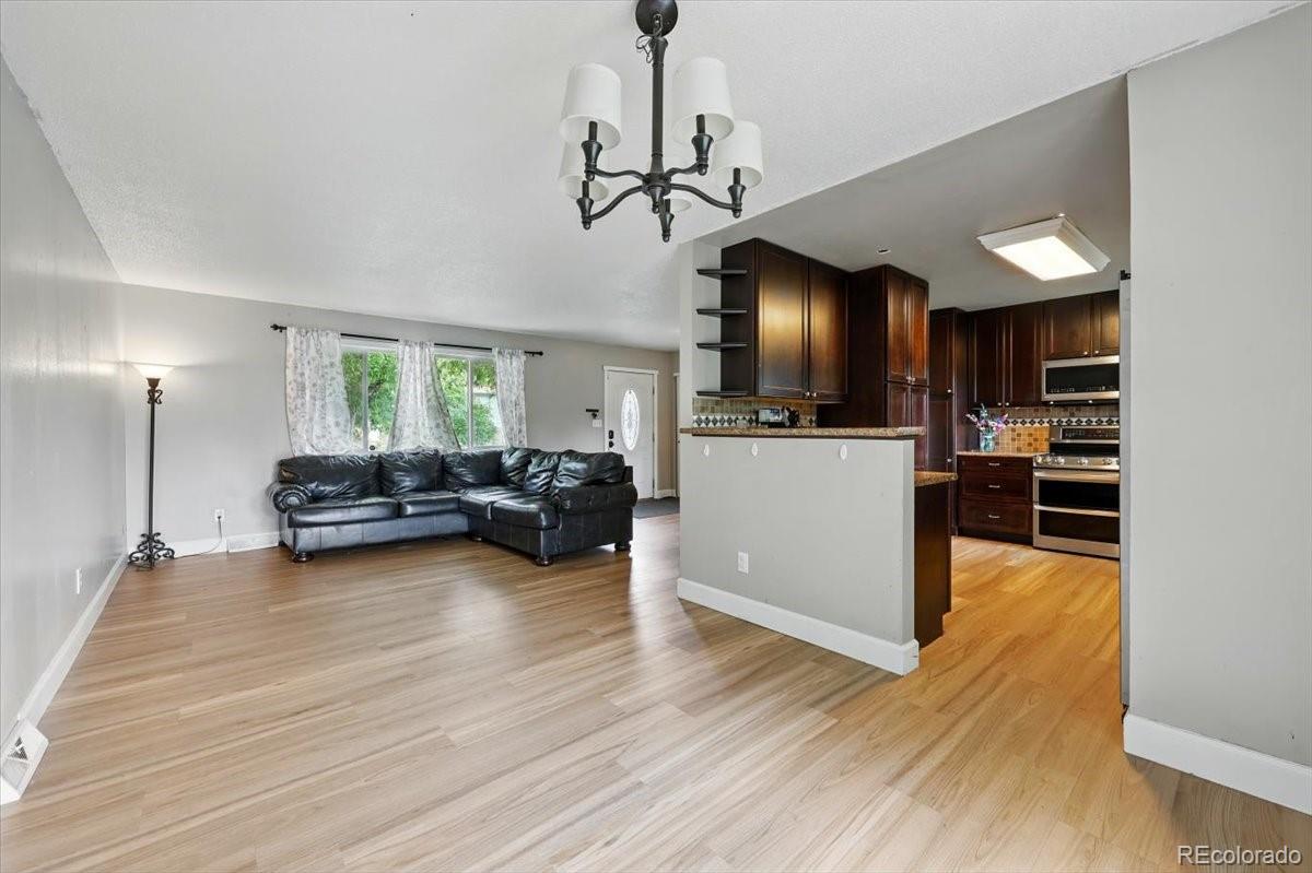 MLS Image #4 for 2208 e greenwich circle,colorado springs, Colorado