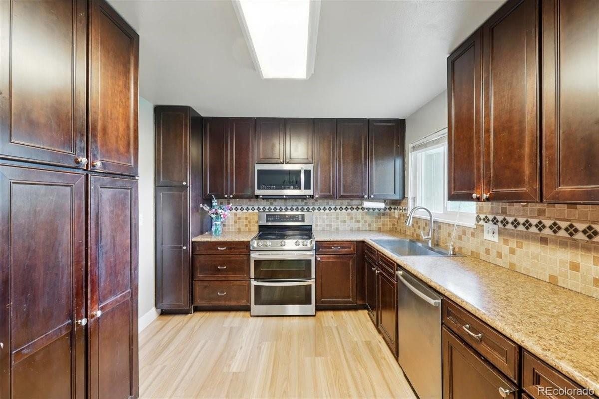 MLS Image #7 for 2208 e greenwich circle,colorado springs, Colorado