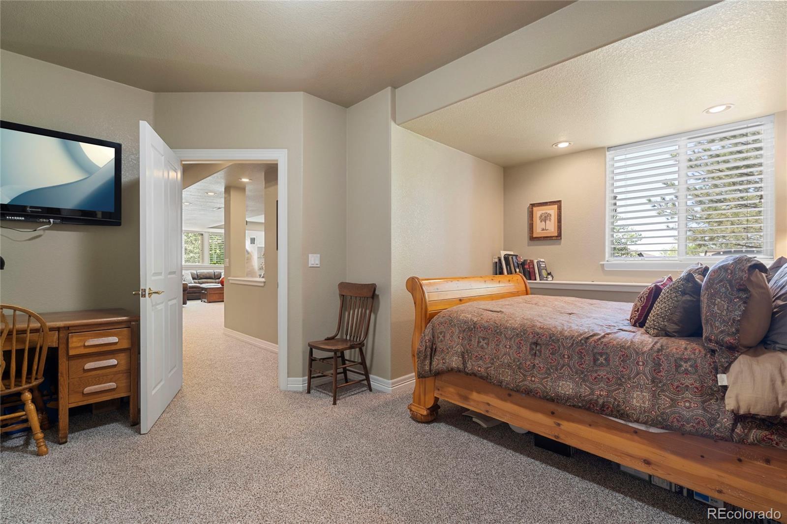 MLS Image #32 for 20234 e lake circle,centennial, Colorado