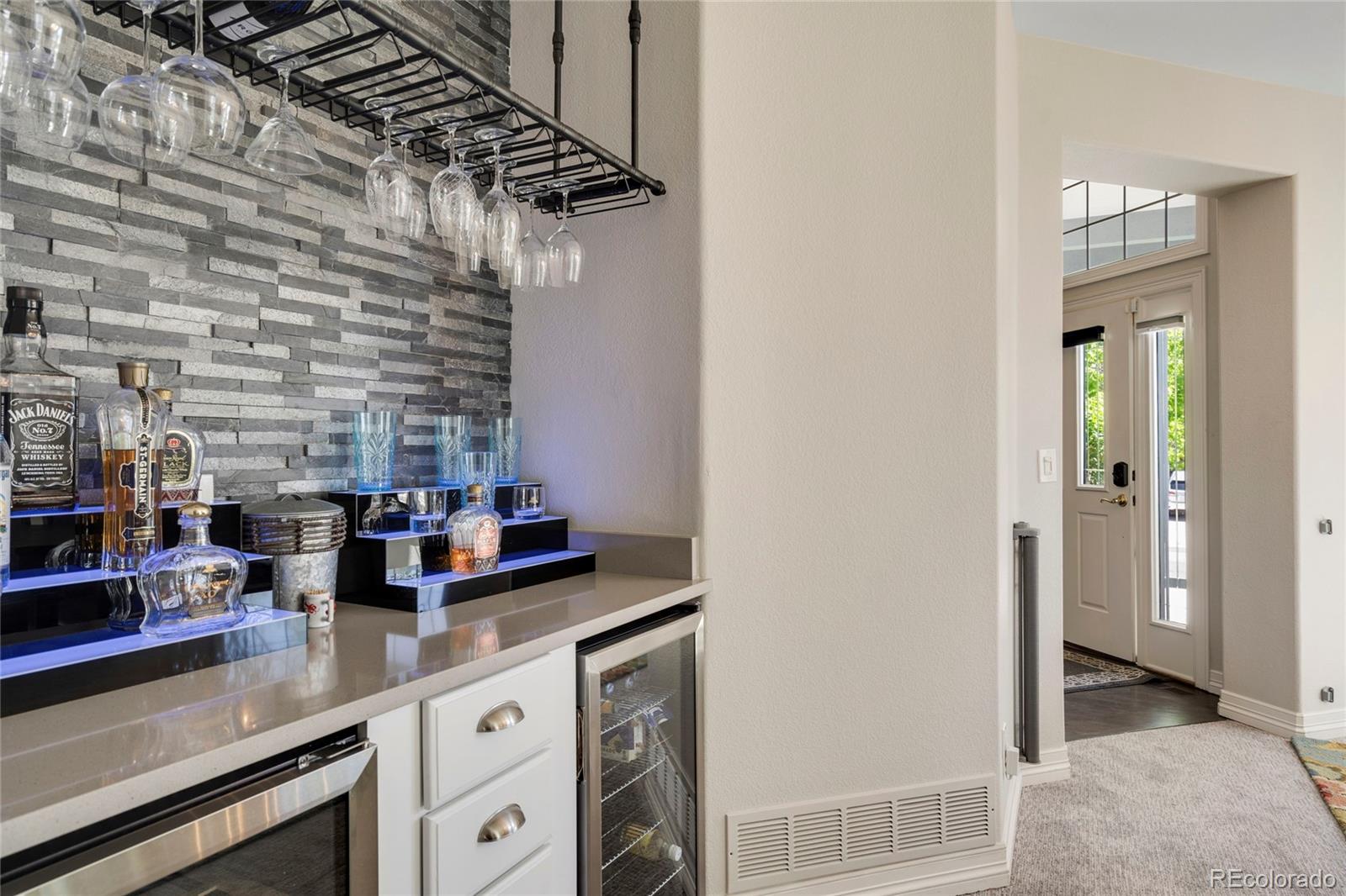 MLS Image #7 for 20234 e lake circle,centennial, Colorado